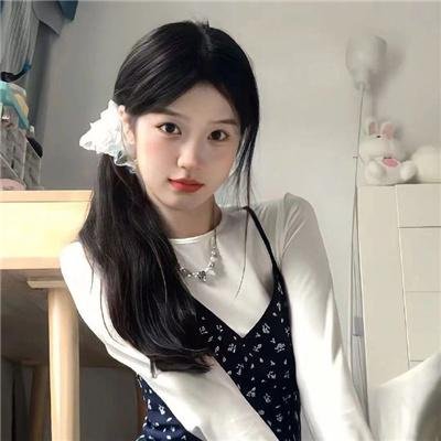 一个新足球